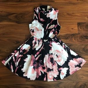*SOLD*🌷 Forever 21 Floral Dress